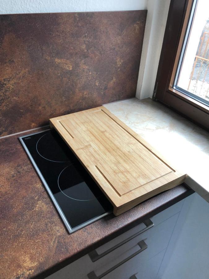 Attraktives 2-Zimmer-Apartment Mit Ausblick Jena Bagian luar foto